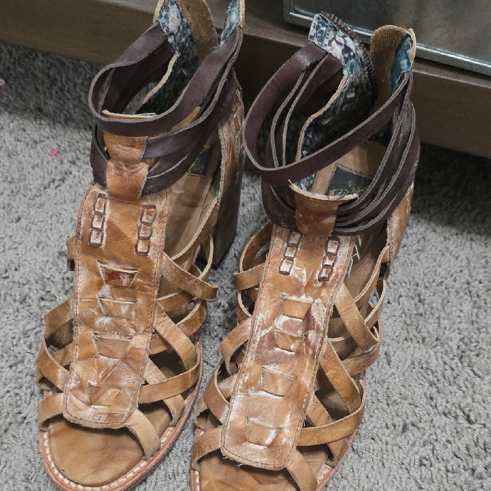 Freebird Tan Leather Strappy Sandals PENNY